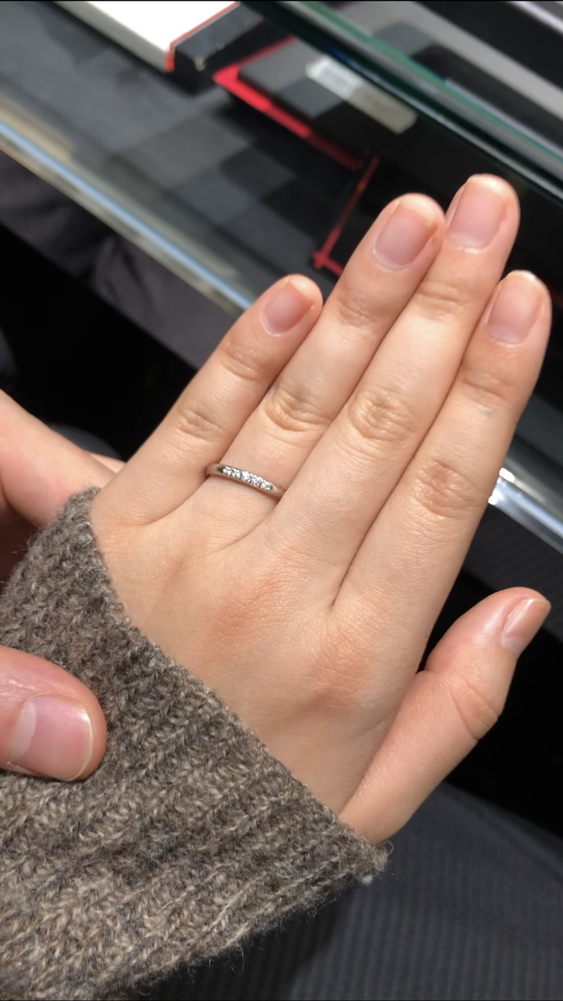 鑑定書付き！ダイヤモンド プラチナリング ブランド : ラザールダイヤモンド 鑑定書付き！ダイヤモンド プラチナリング ブランド : ラザール