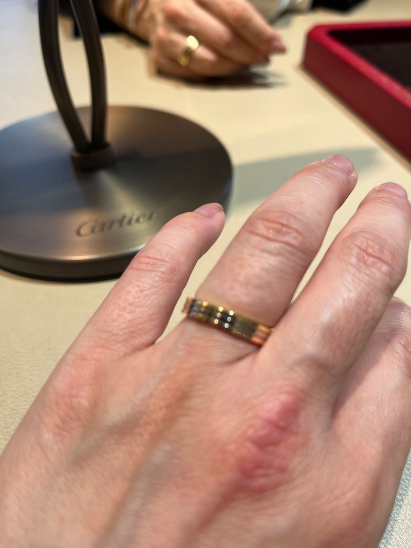 カルティエ ヴァンドーム ウェディングリング トリニティウェディングリング 彼がトリニティのリングが好きで結婚指輪をトリニティでもいいという話