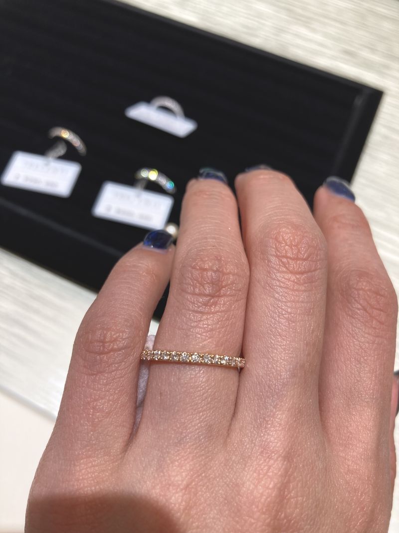 フルエタニティリング・ハーフエタニティリングでピンクゴールドのもの