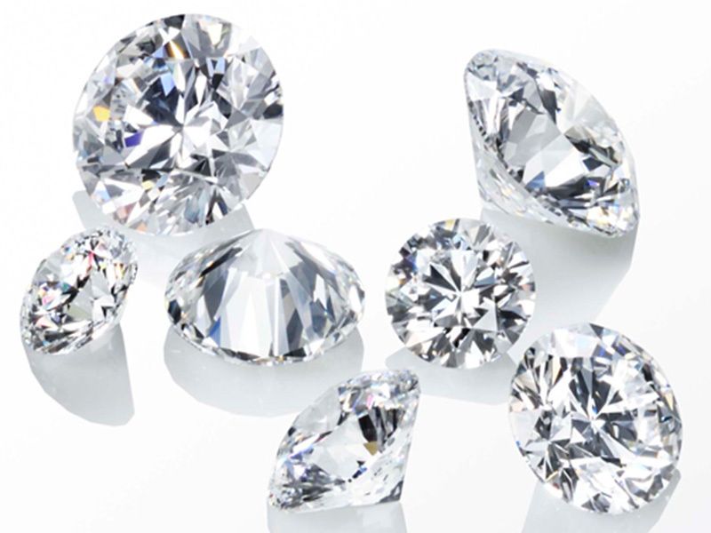 完璧な美しさを備えたアイディアルメイク