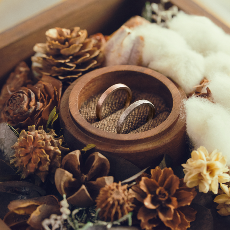 【Point 2】職人の技が叶える、プロ品質の滑らかなつけ心地