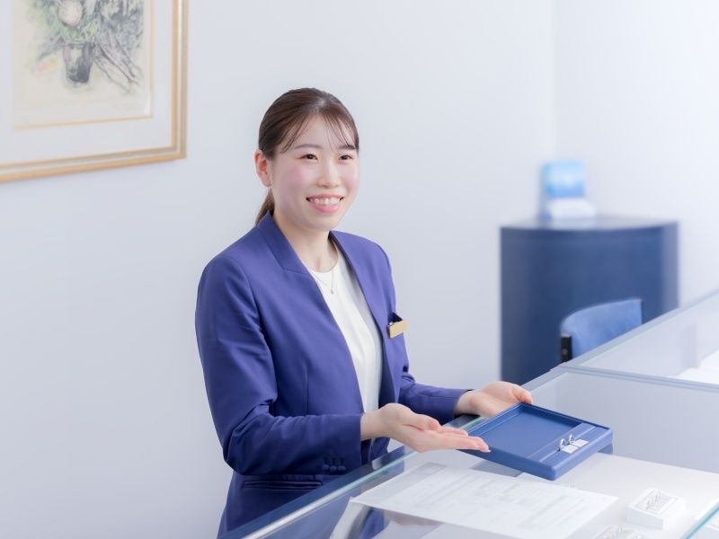 何十年後も着け続けられるように。 「永久保証」