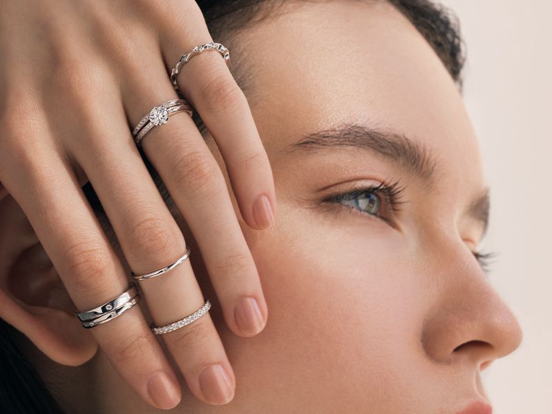 イノーヴェ ENUOVE メレダイヤ デザインリング プラチナ 指輪 リング 17号 Pt950 ダイヤモンド レディース 中古 ラッピング可