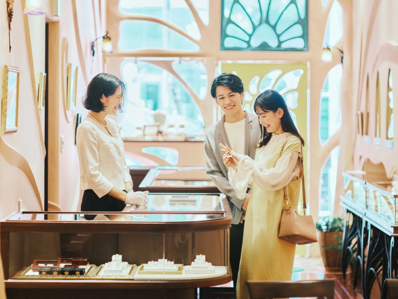 シンプルだけど特別。“ふたりらしい”リングに出合える。