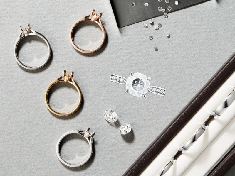 似合うリングが必ず見つかるルシエのプレタクチュール