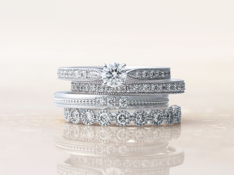 美しく調和する重ね着け