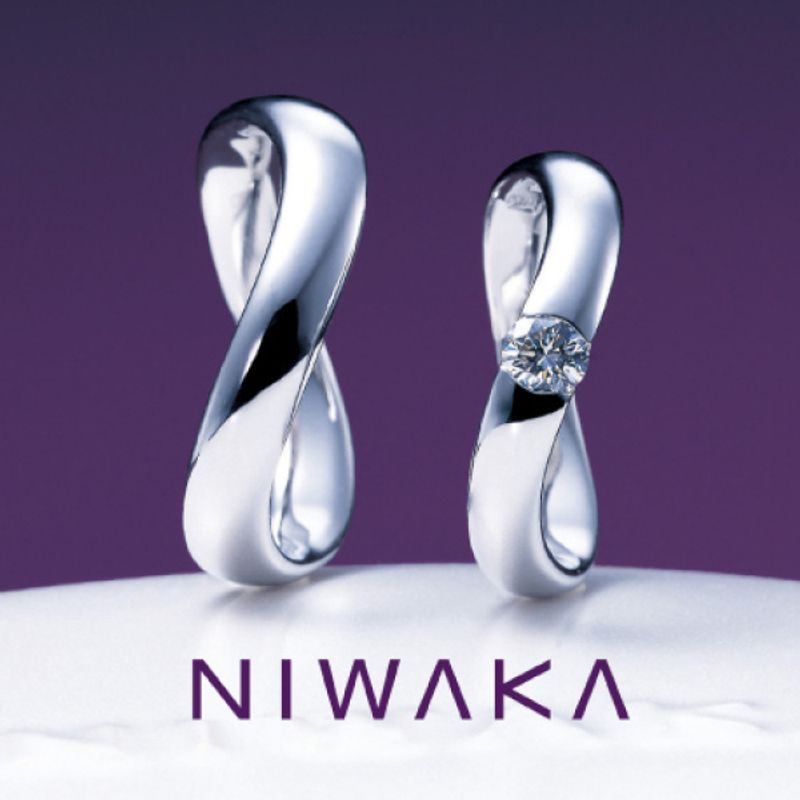 リングひとつひとつに込められた 美しい情景とストーリー