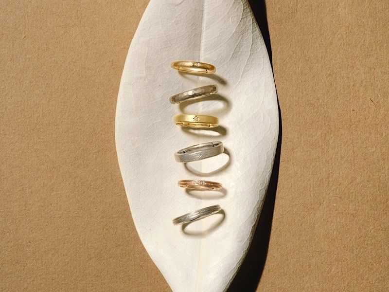 仕上げやフォルムにこだわったおしゃれな結婚指輪