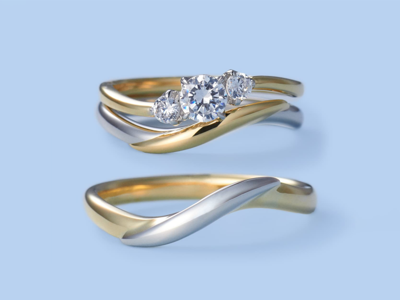 【フジハナ / Fujihana】大胆なカーブ＆ダイヤモンドづかいと、コンビカラーのアクセント