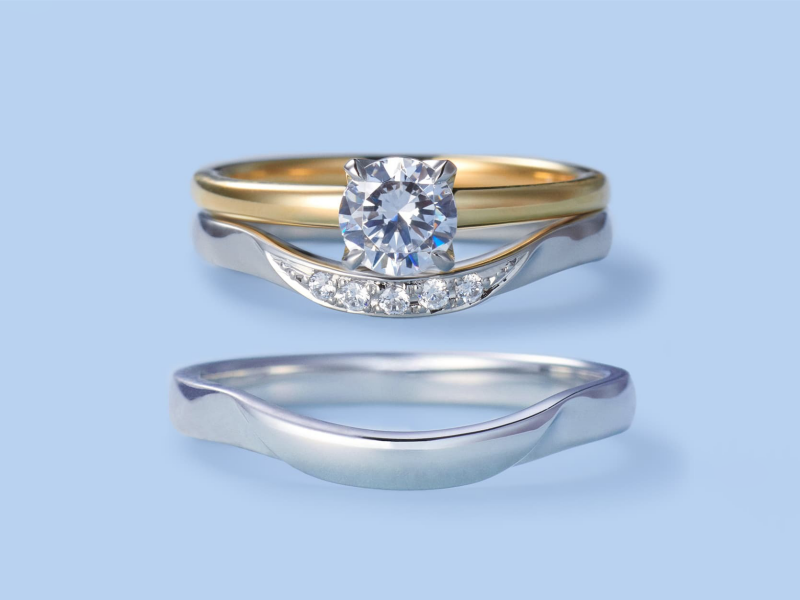 【ハナツバキ / hanatsubaki】洗練と親しみやすさの、異なる印象を併せ持つデザイン