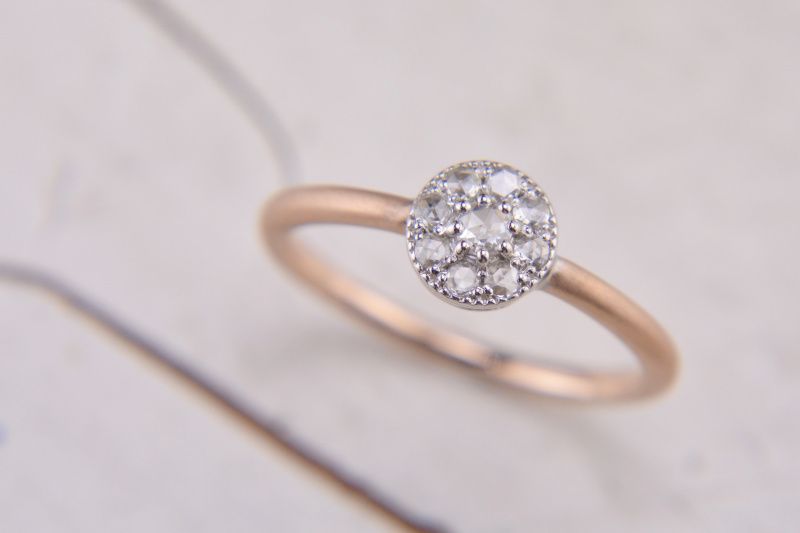 【10％OFF】 さんさん [婚約指輪] garden(ガーデン) | Ringraph(リングラフ) アクセサリー