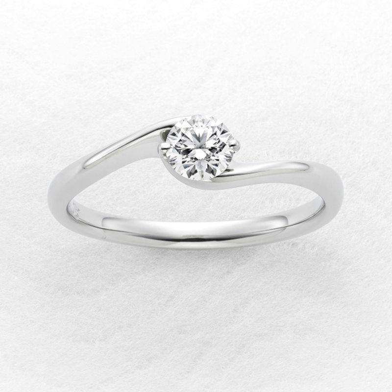 月蛍～つきほたる～ [婚約指輪] ひな | Ringraph(リングラフ)