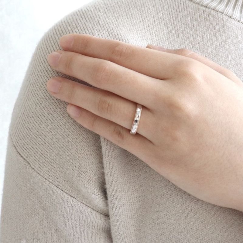 18MA-001】2色使いがおしゃれなコンビリングの結婚指輪 [結婚指輪] 鶴