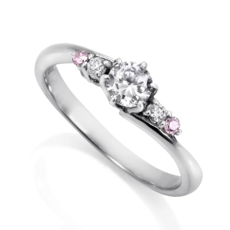 134.ダイヤモンド ピンクダイヤモンド プラチナ リング