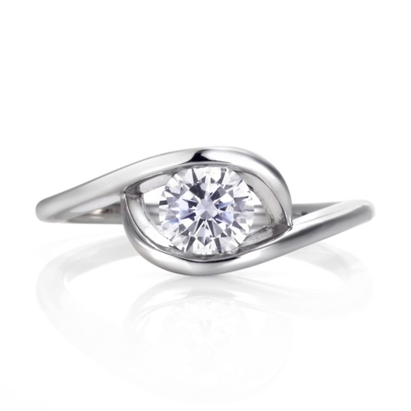 4ER-05-05 エンゲージリング / 存在感抜群の婚約指輪です。 [婚約指輪