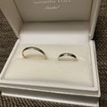 【サマンサティアラブライダル(Samantha Tiara Bridal)の口コミ】 シンプルなフォルムが2層になったマリッジリングで、Pt とK14との2色の地…