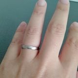 【insembre(インセンブレ)の口コミ】 デザインが派手じゃないことと、くすみがかかっていなくて着けやすそうな…