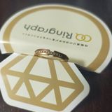 【COLANY(コラニー)の口コミ】 結婚20周年の記念に主人と2個目の結婚指輪を買いました。
主人の指輪とは…