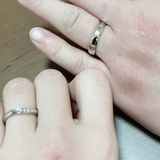 【COLANY(コラニー)の口コミ】 シンプルなデザインのため着けやすく、どんな服装にも合いそうなところが…