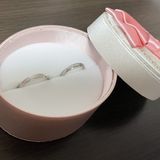 【insembre(インセンブレ)の口コミ】 マットとつやが交互になっており、他にないデザインだと思い決めました。…