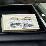 【ジュエリーツツミ(JEWELRY TSUTSUMI)の口コミ】 細い指輪より太めの指輪が好みでしたが、細すぎずダイヤが浮き出ているよ…