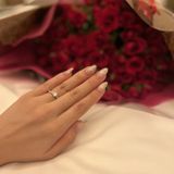 【カオキ　ダイヤモンド専門卸直営店の口コミ】 普段から重ね付けしやすいけども存在感のある指輪です。
ダイヤの質にこだ…