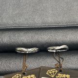 【カオキ　ダイヤモンド専門卸直営店の口コミ】 ウェーブ型の結婚指輪を探していると伝えるとたくさんの種類のものを出し…