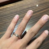 【Something Blue(サムシングブルー)の口コミ】 指輪のデザインがとても気に入りました。
誕生石が入れられて、特別な指輪…