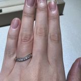 【MIKIMOTO(ミキモト)の口コミ】 他のブランド6店舗まわったなかで1番着け心地がよく感じました。男性のデ…