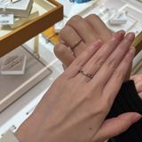 【ブルガリ(BVLGARI)の口コミ】 仕事柄派手なデザインはつけられないこと、ダイヤ付きがよいことをお伝え…