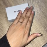 【nocur(ノクル)の口コミ】 シンプルかつ、普段使いしやすいデザインで選びました。
目立ちすぎずでも…