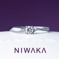 アイアイイスズ east