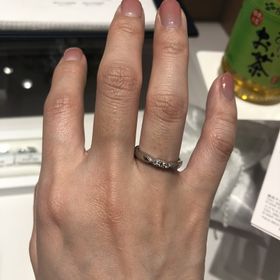 【エクセルコダイヤモンド(EXELCO DIAMOND)の口コミ】 ミルグレインのデザインは全くもって検討していなかったのですが、こちら…