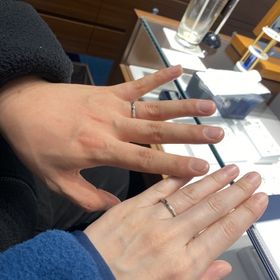 【銀座ダイヤモンドシライシの口コミ】 他社と比較したが希望していた予算内で納得のいくデザインのものを見つけ…