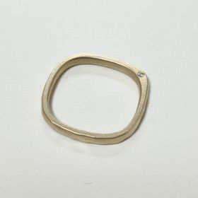 【mina.jewelry(ミナジュエリー)の口コミ】 インスタでmina.jewelry さんを見つけ、デザインが気に入りこのブランドに…