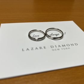 【ラザール ダイヤモンド(LAZARE DIAMOND)の口コミ】 悩んでいた結婚指輪。ラザールダイヤモンドの店舗を訪れて、商品に関する…