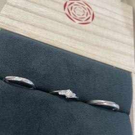【出雲結(いずもゆい)の口コミ】 婚約指輪と結婚指輪は重ね付けしてもバランスが良いデザインを選びました…
