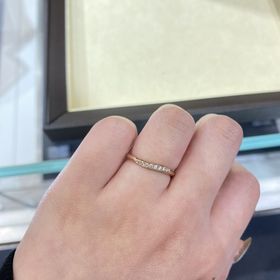 【TASAKI(タサキ)の口コミ】 サクラゴールドというカラーのリングが他店舗にはない絶妙な色味でオシャ…