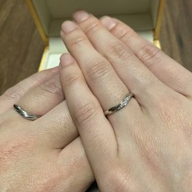 【ケイウノ ブライダル(K.UNO BRIDAL)の口コミ】 指輪のデザインが可愛くて一目惚れで購入させていただきました。定員さん…