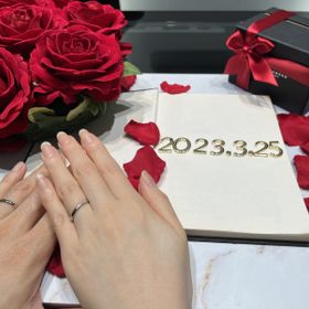 【ラザール ダイヤモンド(LAZARE DIAMOND)の口コミ】 ・デザイン
なりよりデザインがシンプルでデザインが気に入りました！仕事…