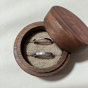 【鎌倉彫金工房の口コミ】 お店で買うのもよかったのですが、結婚指輪は思い出にもなるので2人で作ろ…