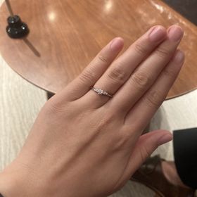 【銀座ダイヤモンドシライシの口コミ】 婚約指輪のダイヤはプロポーズリングで頂いたので自分で台座を選びました…