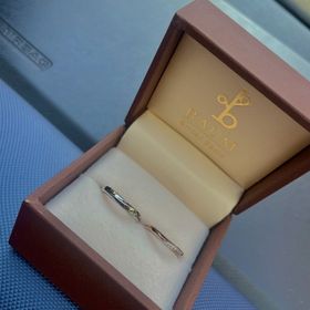 【BAUM(バーム)の口コミ】 指輪のデザインです。初めは違う指輪のデザインを見たくて来店しましたが…