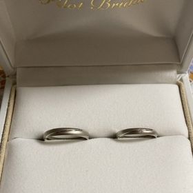 【PILOT BRIDAL(パイロットブライダル)の口コミ】 シンプルだけど適度な太さと厚みで存在感があったことと、もともと文房具…