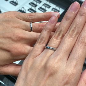 【ラザール ダイヤモンド(LAZARE DIAMOND)の口コミ】 ペア感を大切にしていて2人で悩んだ末気に入ったものが同じだったので決め…