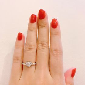 【Ponte Vecchio(ポンテヴェキオ)の口コミ】 昔から婚約指輪に憧れがあって、ハートのダイヤモンドがいいと思っていま…