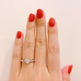【Ponte Vecchio(ポンテヴェキオ)】の口コミ 昔から婚約指輪に憧れがあって、ハートのダイヤモンドがいいと思っていまし...