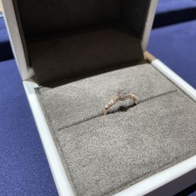 【Flavor(フレーバー)】の口コミ デザインが非常に可愛い。
婚約者も悩んで悩んで決めたものですが、
色味...