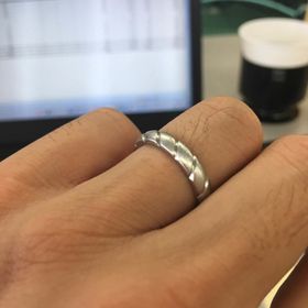 【ショーメ(CHAUMET)の口コミ】 普段つけていても邪魔にならないものを探していました。なおかつシンプル…