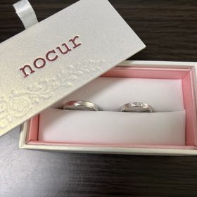 【nocur(ノクル)の口コミ】 着け心地、デザイン重視で決めました。
歳をとっても長く付けていたかった…